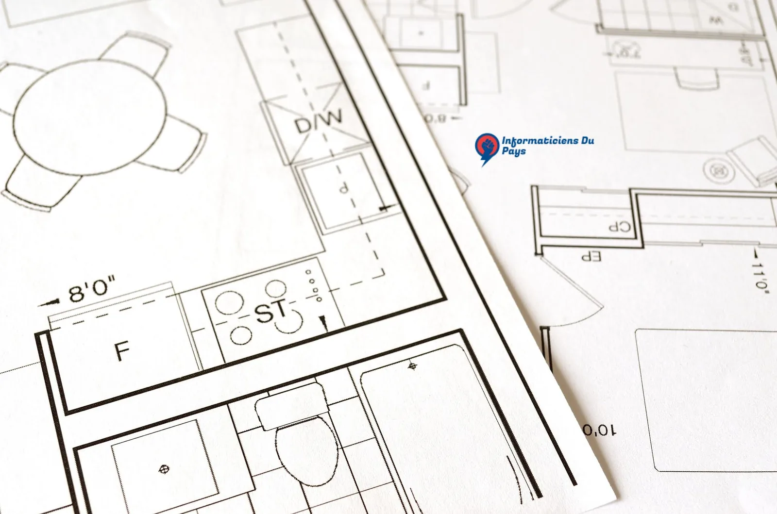 Plan 2D d'une maison dessiné sur plan d'architecte